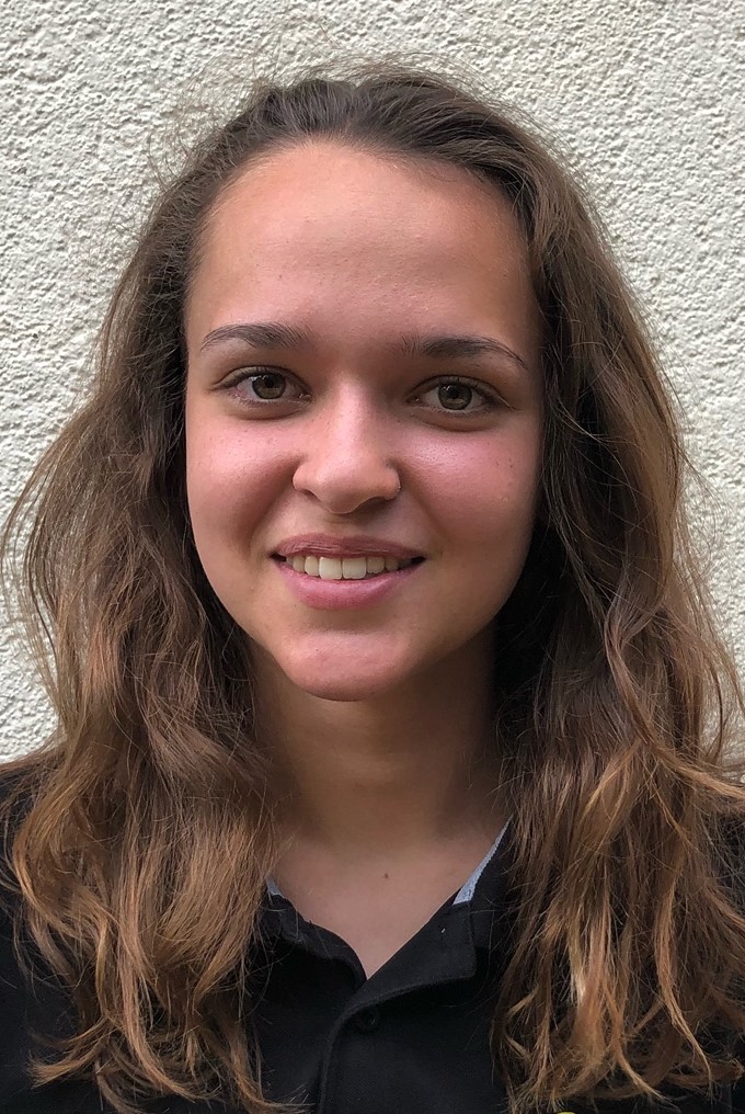 PC-AMOOS_Camille person, individually, alone, icon, person, person, person, person, person